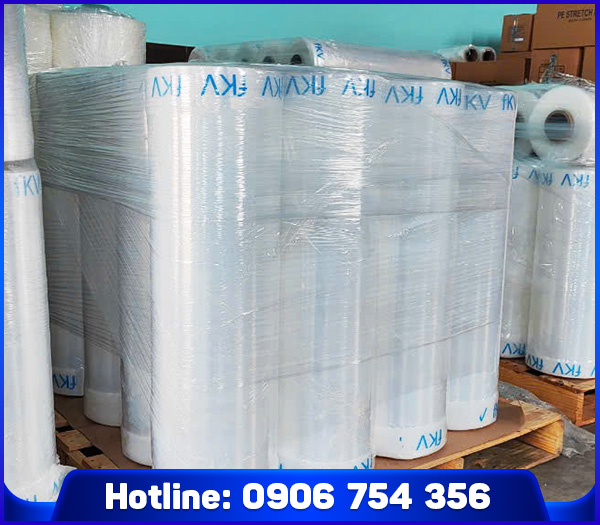 Màng PE quấn pallet